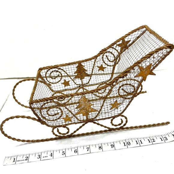 Gold Wire Christmas Sleigh Decoration With Trees & Stars Design C38 - Picture 2 of 4